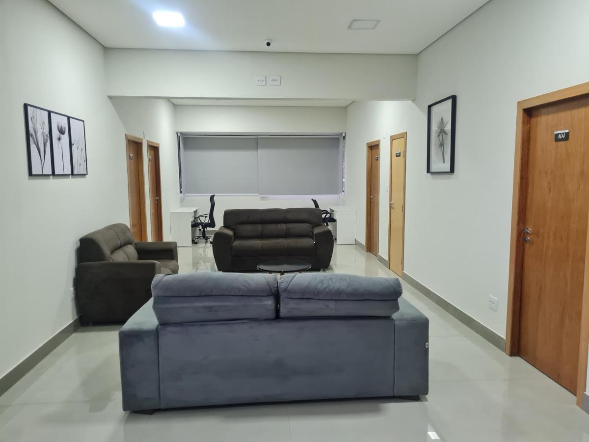 Hotel Avelar Ribeirao das Neves Екстер'єр фото