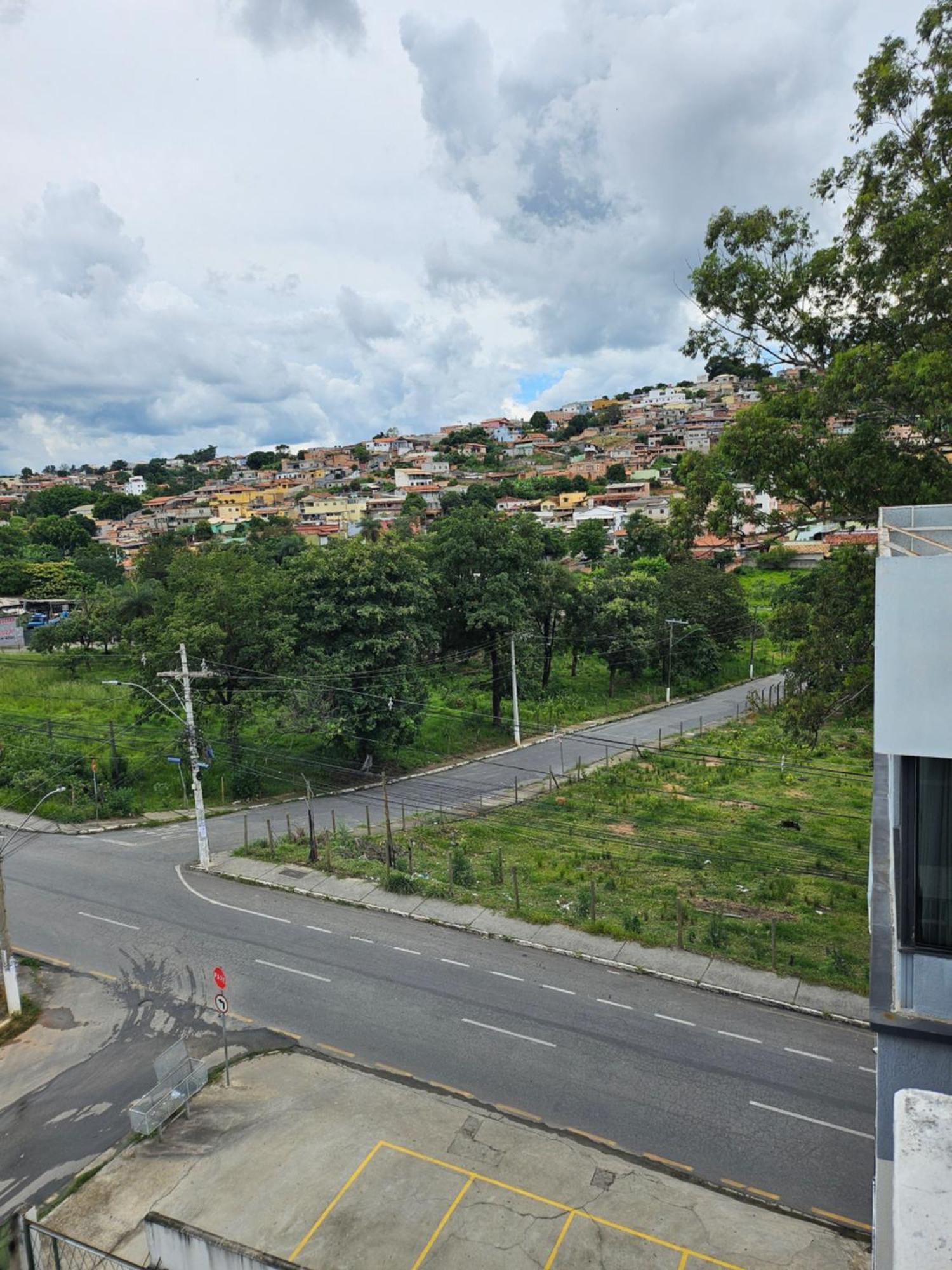 Hotel Avelar Ribeirao das Neves Екстер'єр фото